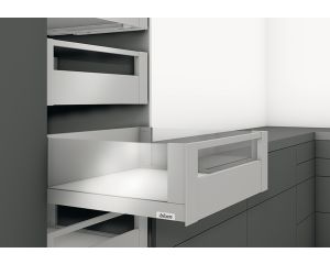 Eurofer_Blum_Legrabox_free_Innenauszug_Reling_web.jpg